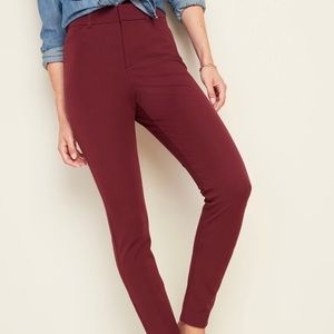 Old Navy Mid Rise Size 2 Tall Burgundy Pixie pant